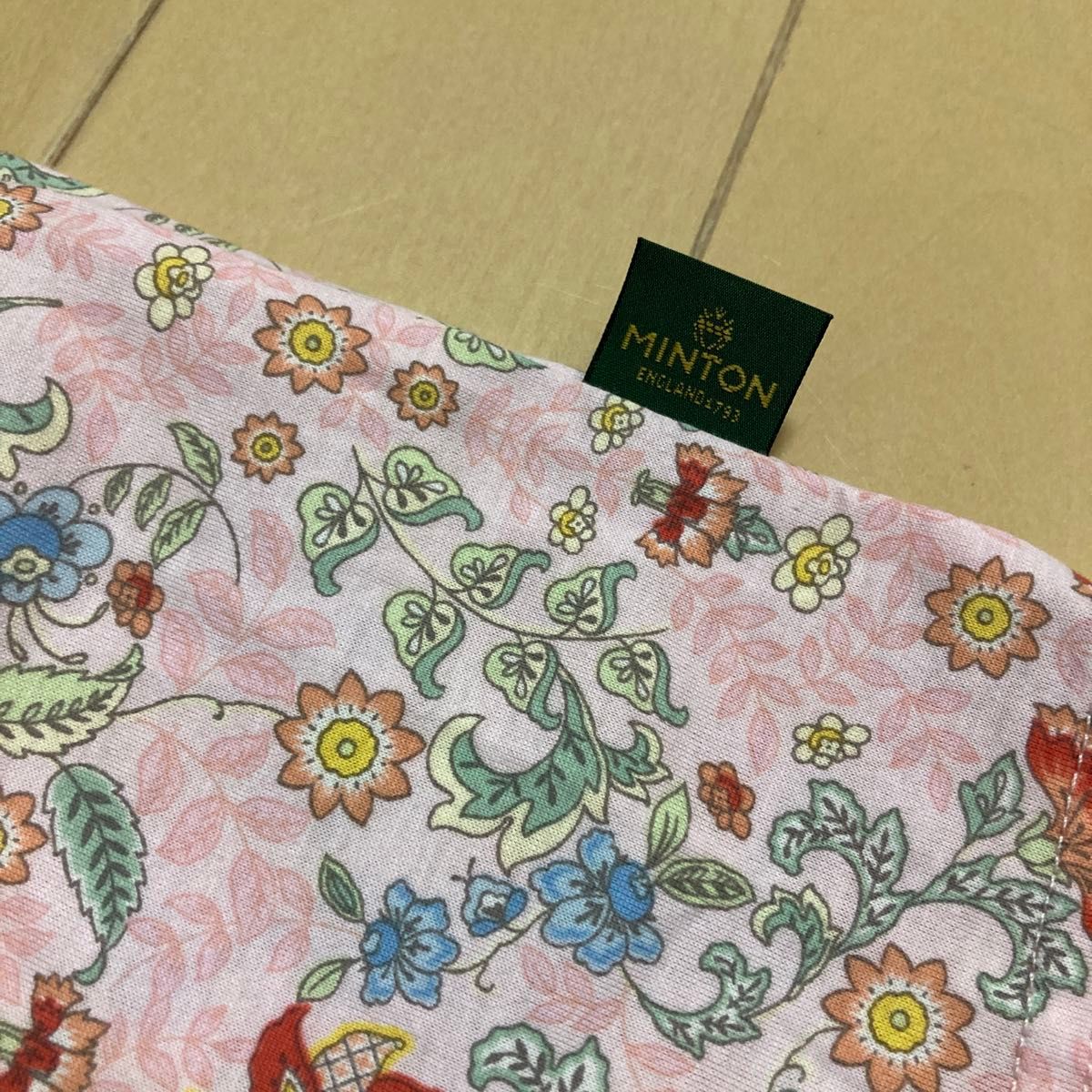 ミントン♪新品  7分袖　高級パジャマ ＬＬサイズ ワコール　襟付き前開き ピンク