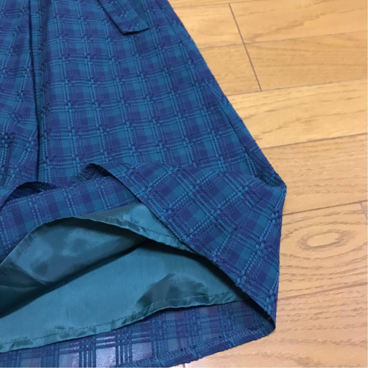 送料無料■タグ付新品■KUMIKYOKU 組曲 グリーンチェック 膝丈 フレアスカート 大きいサイズサイズ6_画像3
