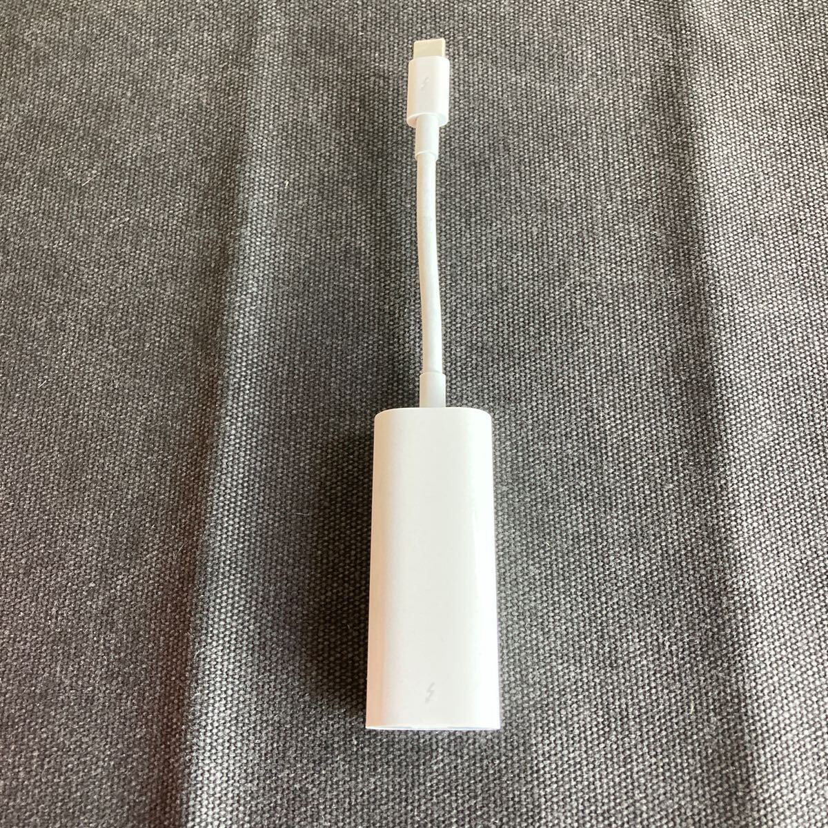 【動作未確認】Apple アップル Thunderbolt 3 USB-C Thunderbolt 2アダプタ A1790【送料無料】の画像1