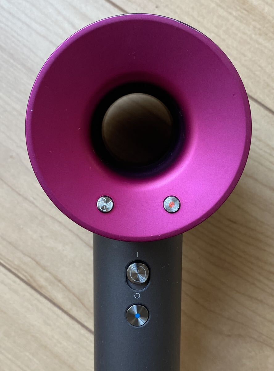 ☆送料込 中古ジャンク dyson HD01 ヘアードライヤー ダイソン