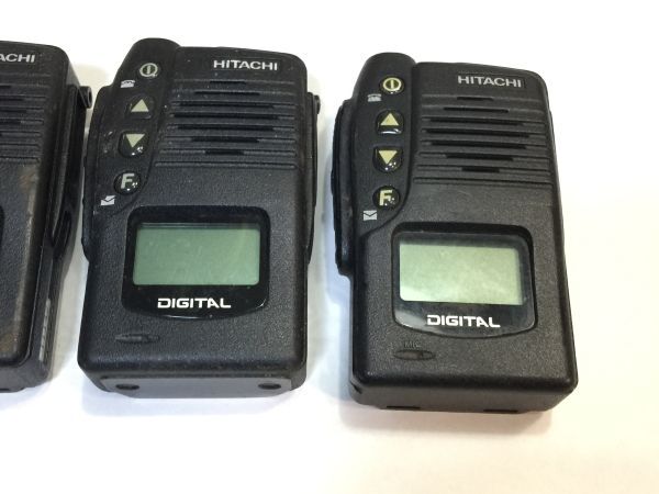 日立　EUM-01AD/S ハンディ　デジタルMCA無線電話装置　　３台セット　2F31AA　_画像3