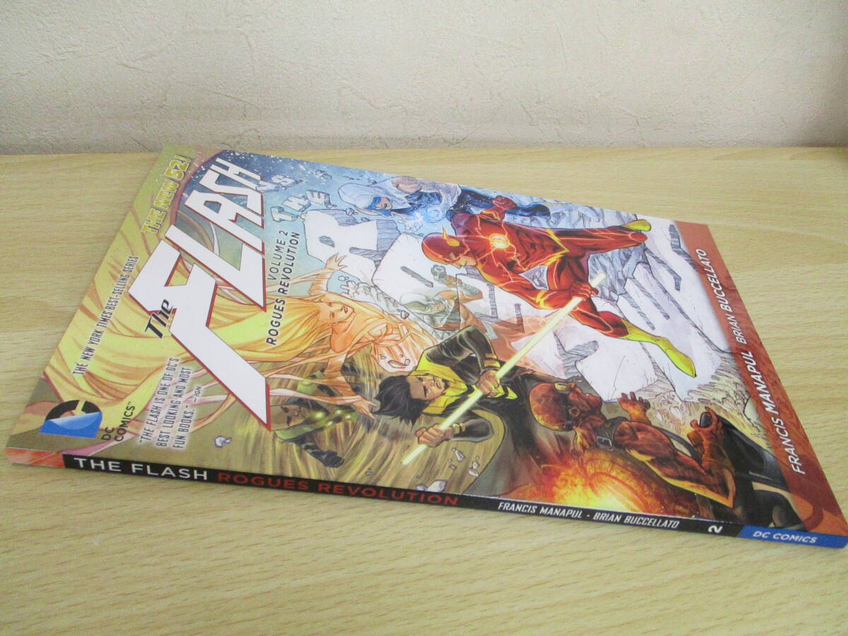 A222 THE FLASH ROGUES REVOLUTION FRANCIS MANAPUL*BRIAN BUCCELLATO 2 DC COMICS S5253