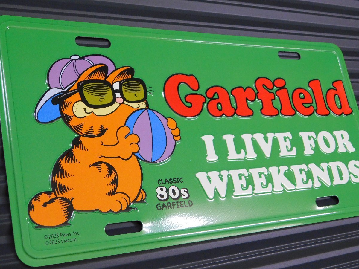 【GARFIELD・ガーフィールド】※《ライセンスプレート／Garfield・グリーン】　アメリカン雑貨　ナンバープレート_凹凸のあるエンボス加工