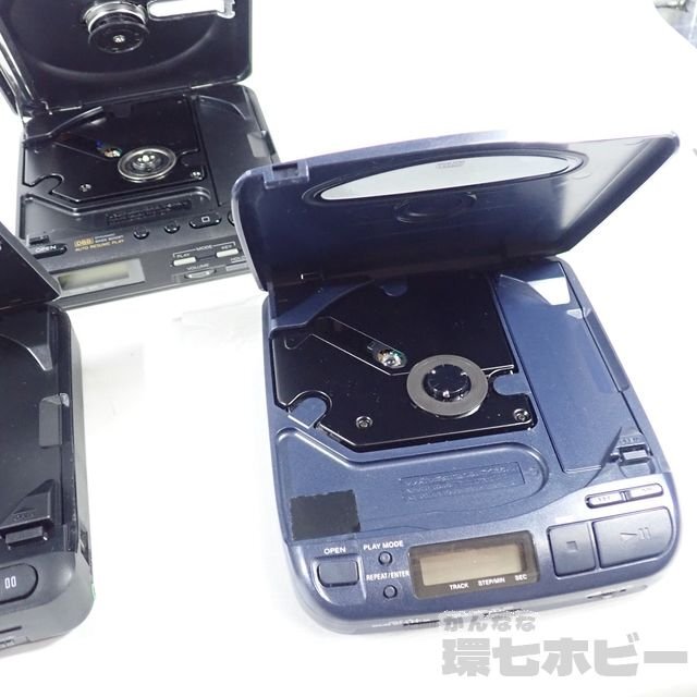 1Ka41◆SONY/ソニー D-20/D-22/D-33 ポータブルCDプレーヤー ディスクマン まとめ ジャンク/Discman WALKMAN ウォークマン 送:-/60の画像7