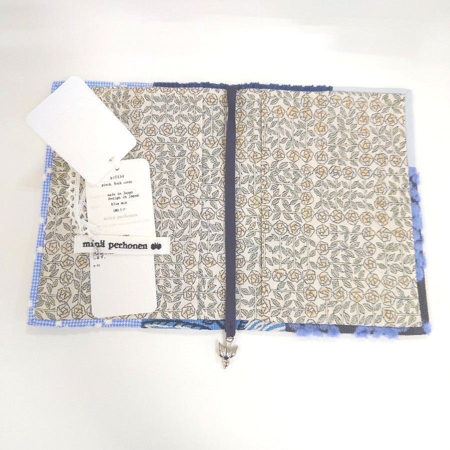 ミナペルホネン ブックカバー piece 手帳カバー 文庫サイズ A6 正規品 