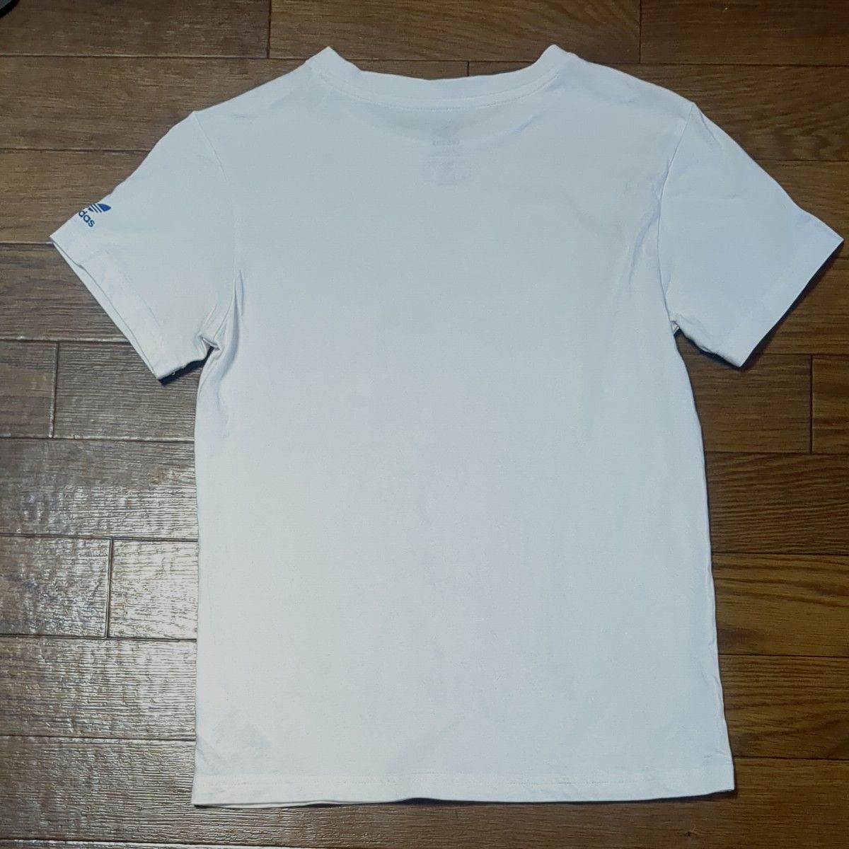 アディダスオリジナルス Tシャツ150