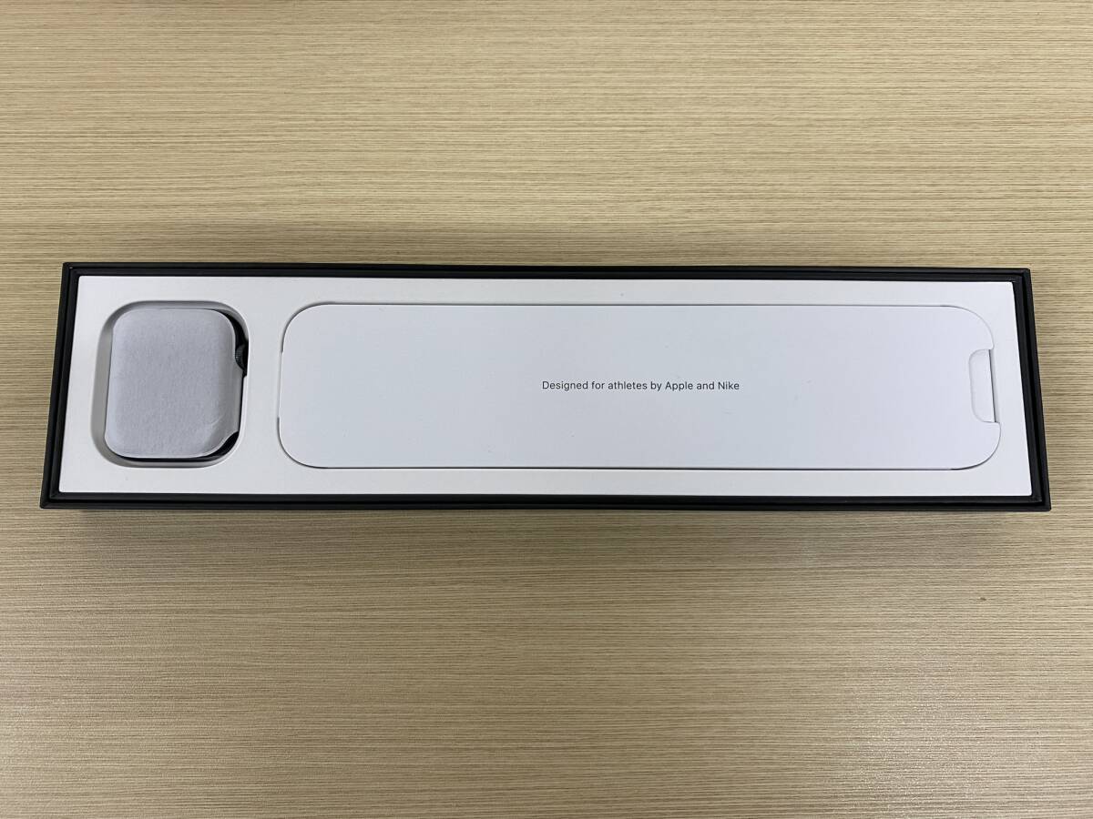 【動作確認済・本体美品】AppleWatch Nike Series6 44mm GPSモデル スペースグレイ Nikeスポーツバンド 23156_画像8