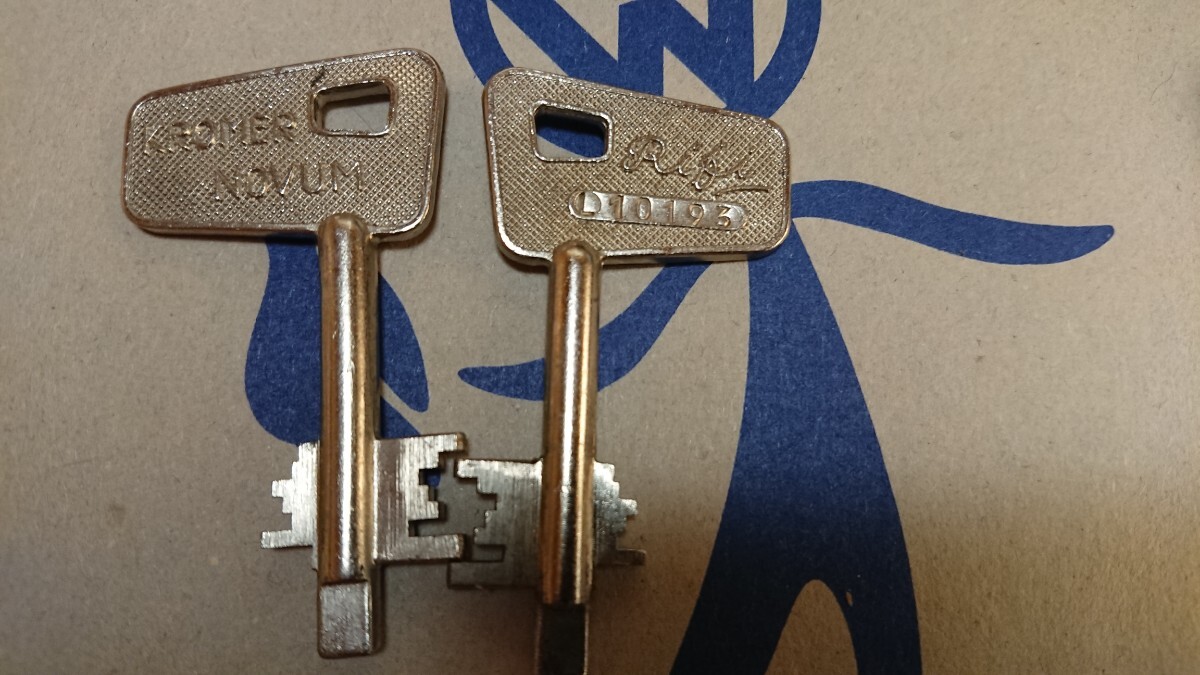 空冷 vw スプリット ツヴィッター オーバル ビートル ワーゲン TYPE-1 NOS オリジナルドイツ制 當(dāng)時(shí)物 レア ステアリングロック
