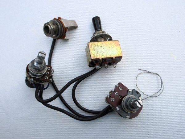 Ibanez Ibanez BOX type toggle switch & electrical dual sound 1V1T Jack attaching 83 year made Ibanez RS400