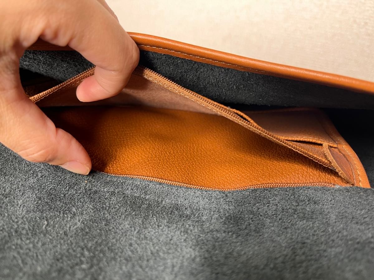 美品 DOONEY&BOURKE ドゥーニーアンドバーク 本革レザー 美品 DOONEY&BOURKE ドゥーニーアンドバーク 本革レザー