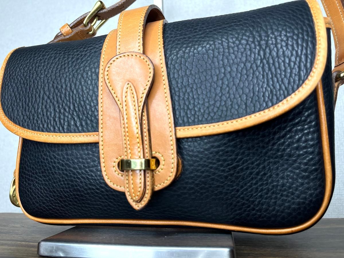 美品 DOONEY&BOURKE ドゥーニーアンドバーク 本革レザー 美品 DOONEY&BOURKE ドゥーニーアンドバーク 本革レザー