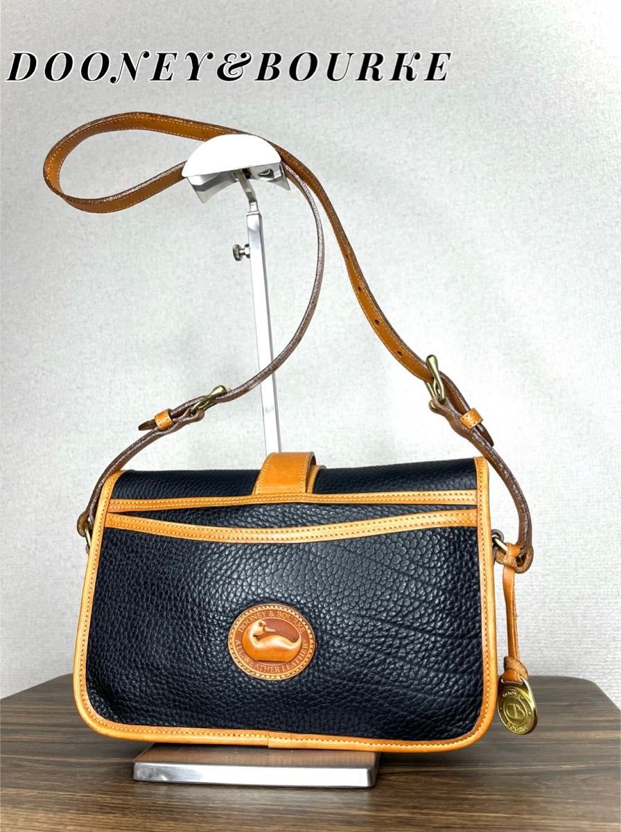 美品 DOONEY&BOURKE ドゥーニーアンドバーク 本革レザー 美品 DOONEY&BOURKE ドゥーニーアンドバーク 本革レザー