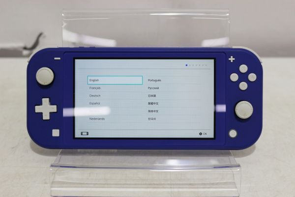 D619H 049 Nintendo Switch Lite ニンテンドースイッチライト ブルー 動作確認済 中古品②_画像4
