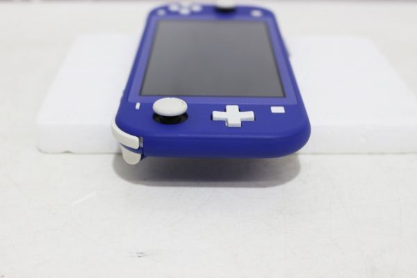 D619H 049 Nintendo Switch Lite ニンテンドースイッチライト ブルー 動作確認済 中古品②_画像10