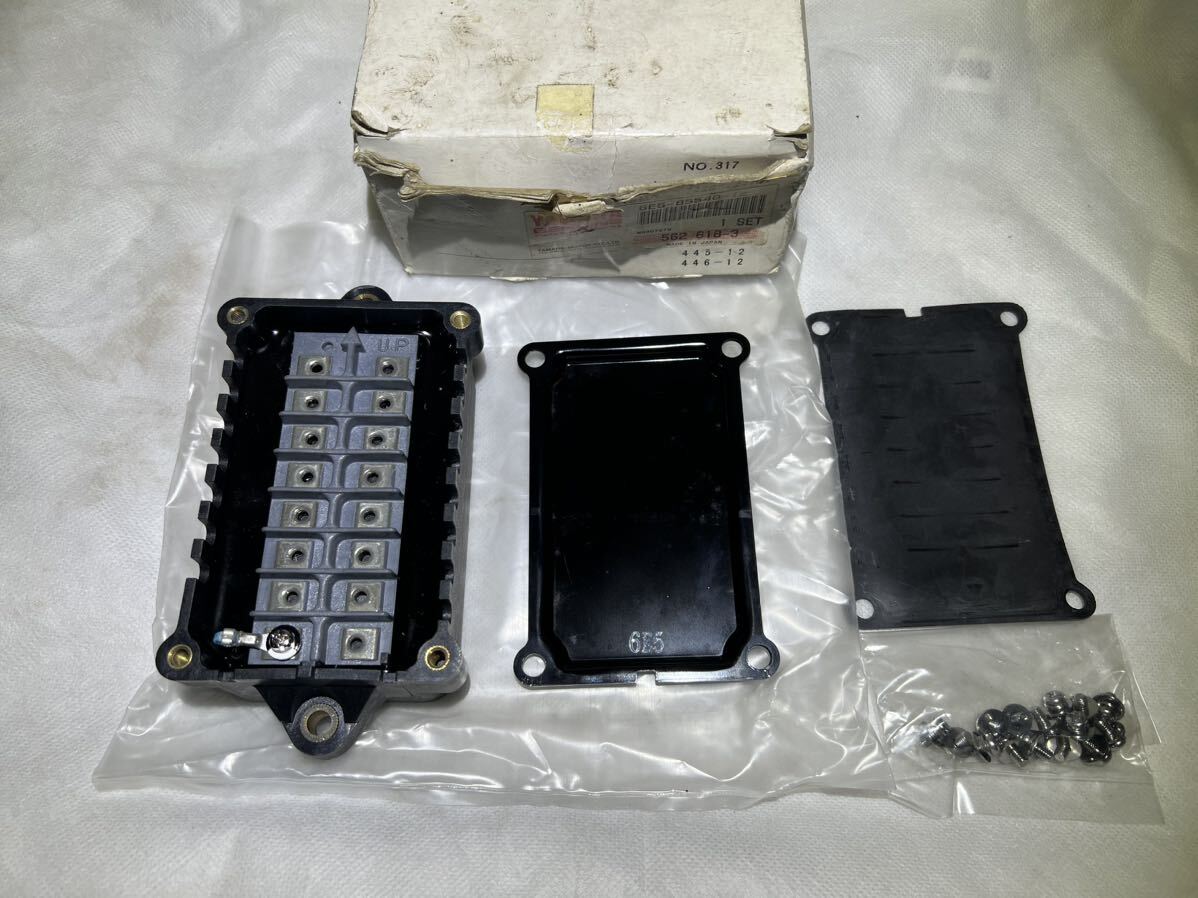 13300円 ヤマハ 船外機 純正 CDI ユニット アッセンブリ 新品 13300円 ヤマハ 船外機 純正 CDI ユニット アッセンブリ 新品