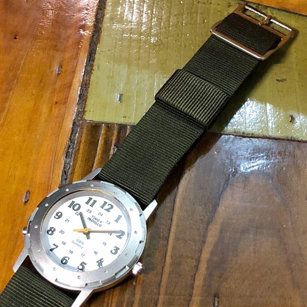 【即決/送料無料】TIMEX INDIGLO タイメックス インディグロ ビンテージミリタリーウォッチ クォーツ 中古腕時計 【不動／ジャンク】_画像4