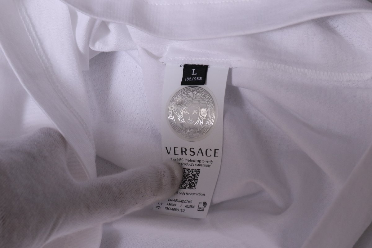 ヴェルサーチ ベルサーチ メンズ メドゥーサ ワンポイント刺繍 Tシャツ ホワイト サイズXL versace A89289 わけあり 新品_画像8