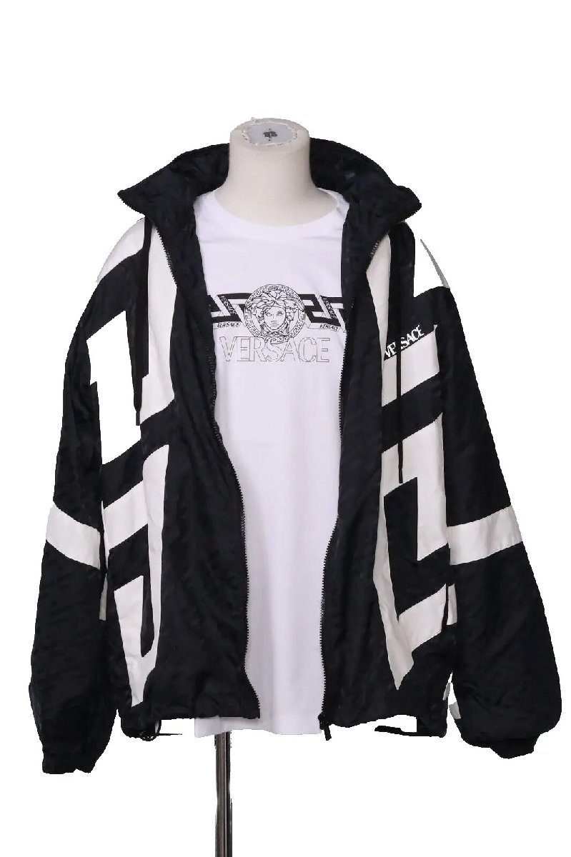 ヴェルサーチ メンズ ベルサーチ グレカロゴ ナイロンジャケット ブラック サイズ48 VERSACE Versace Giubbino Con Logo NYLON JACKET/2_画像5