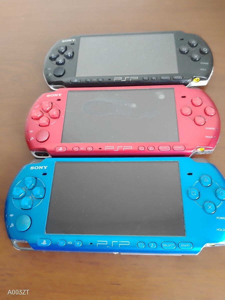 【送料無料】SONY　 プレステーションポータブル　PSP3000　3台　ジャンク　部品取り用_画像1