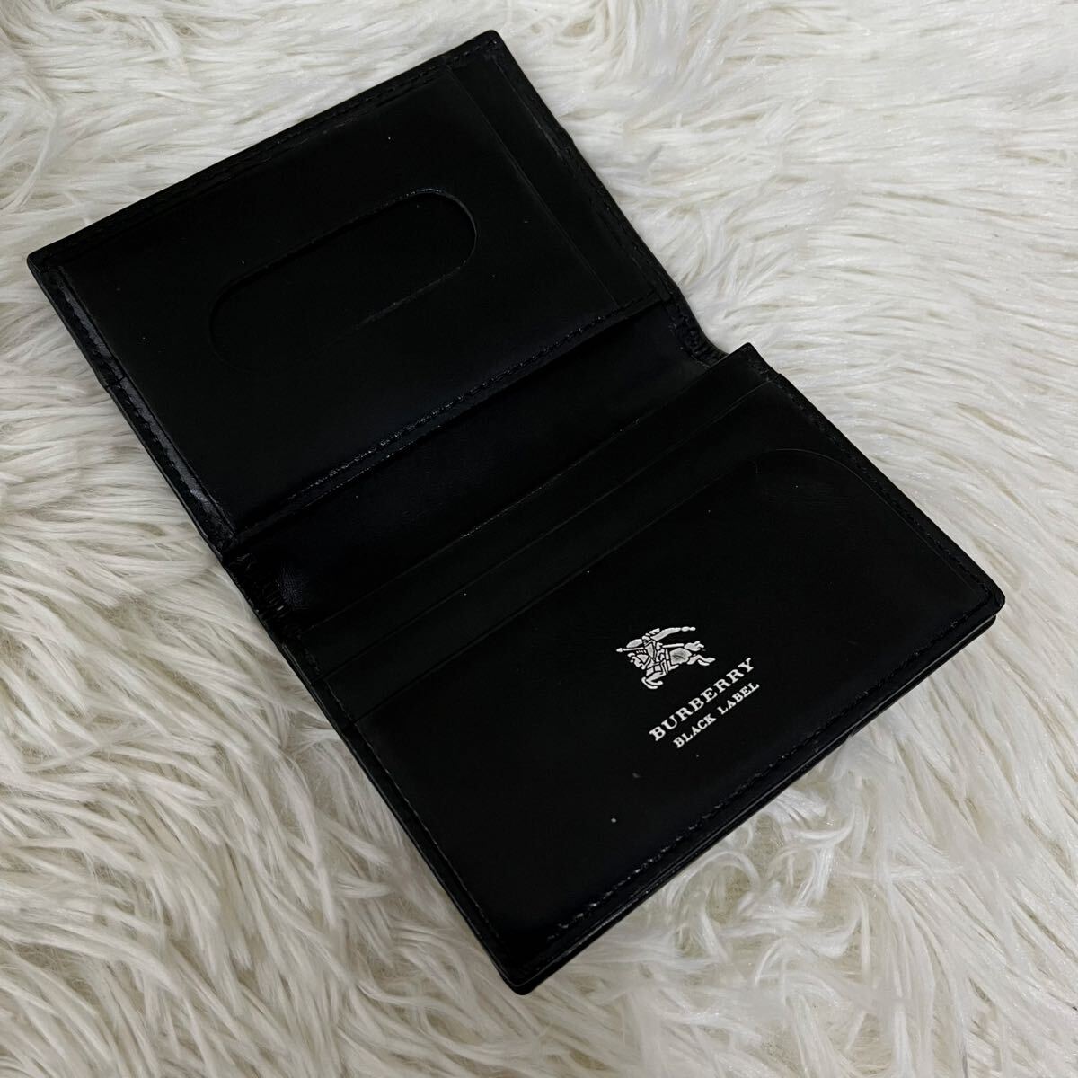 1円〜　美品　BURBERRY BLACK LABEL バーバリーブラックレーベル　定期入れ カードケース　ホースロゴ　黒　名刺入れ　高級_画像6