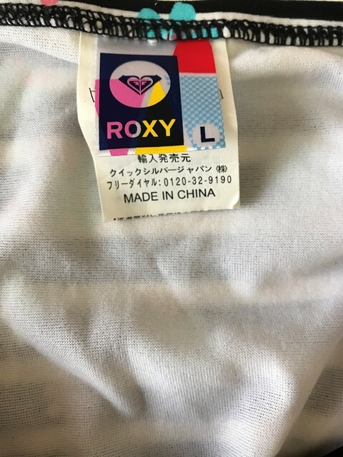 ss_0524y ★定形外 配送★ ROXY ロキシー クイックシルバー ヒモパン 紐パン ボーダー 花柄 セパレートハイカットビキニ水着 刺繍ロゴ Lの画像5