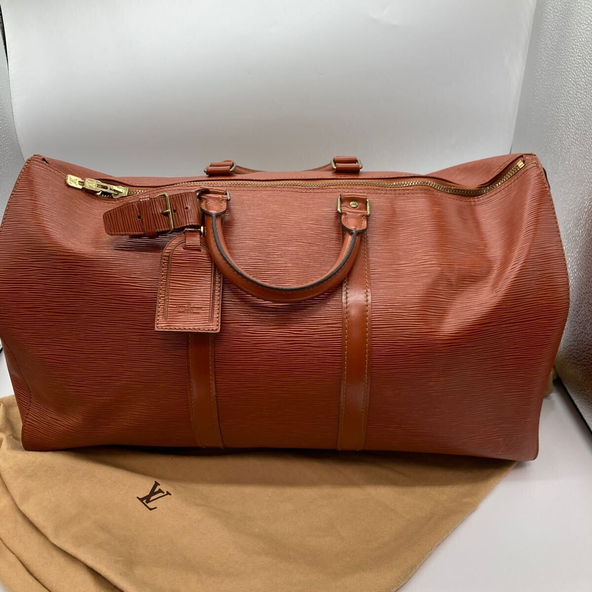 美品　保存袋付き　ルイヴィトン ボストンバッグ LOUIS VUITTON エピ キーポル50 ブラウン　M42968 旅行カバン　トラベルバッグ　大容量_画像2