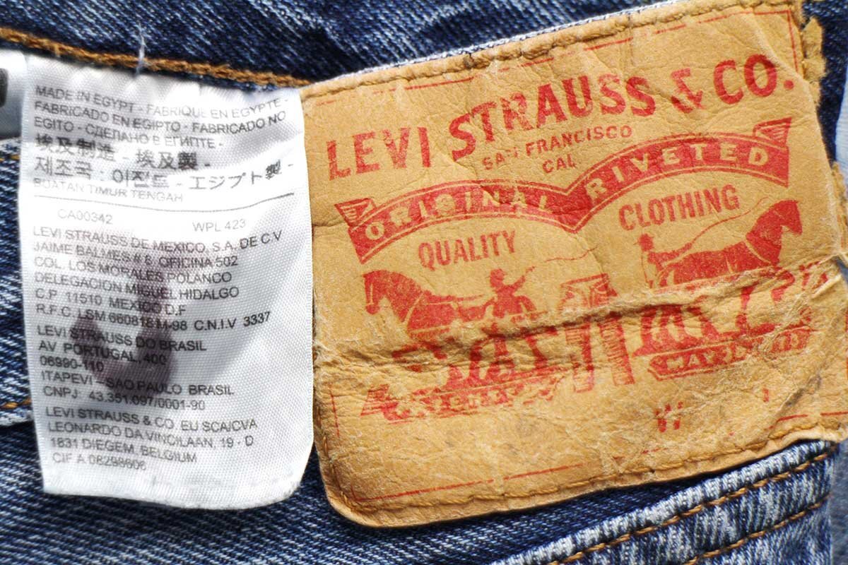 ★Levi'sリーバイス 501 ダメージ デニムパンツ w36 L32★SDP2694 ジーンズ ストレート ペンキ ヒゲ 縦落ち 66 前期 シングル_画像6