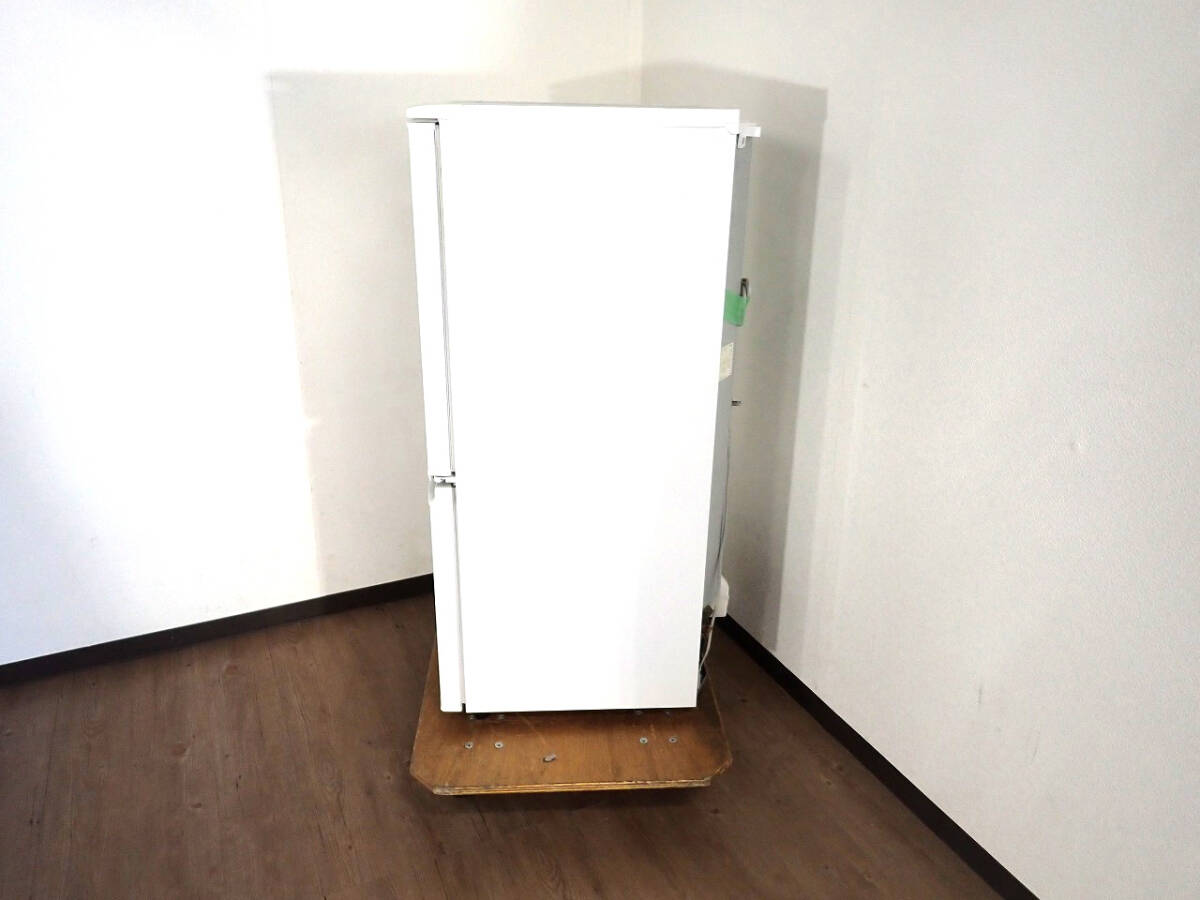 中古 冷凍冷蔵庫 SHARP SJ-D14A-W シャープ 137L 冷蔵室91L 冷凍室46L 50/60Hz 2ドア 左右両開き 自動霜取り機能 一人暮らし 戸田市_画像4