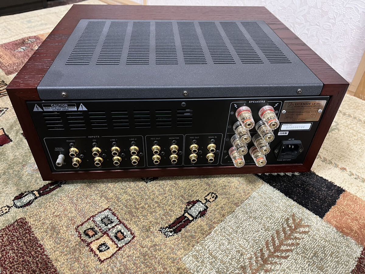  beautiful goods LUXMAN Luxman pre-main amplifier LX-32u