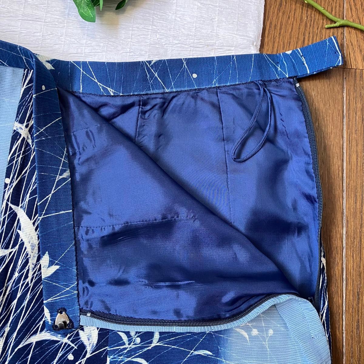 used  着物リメイク  正絹絽着物から作った8枚はぎ台形ロングスカート ゆったりサイズ