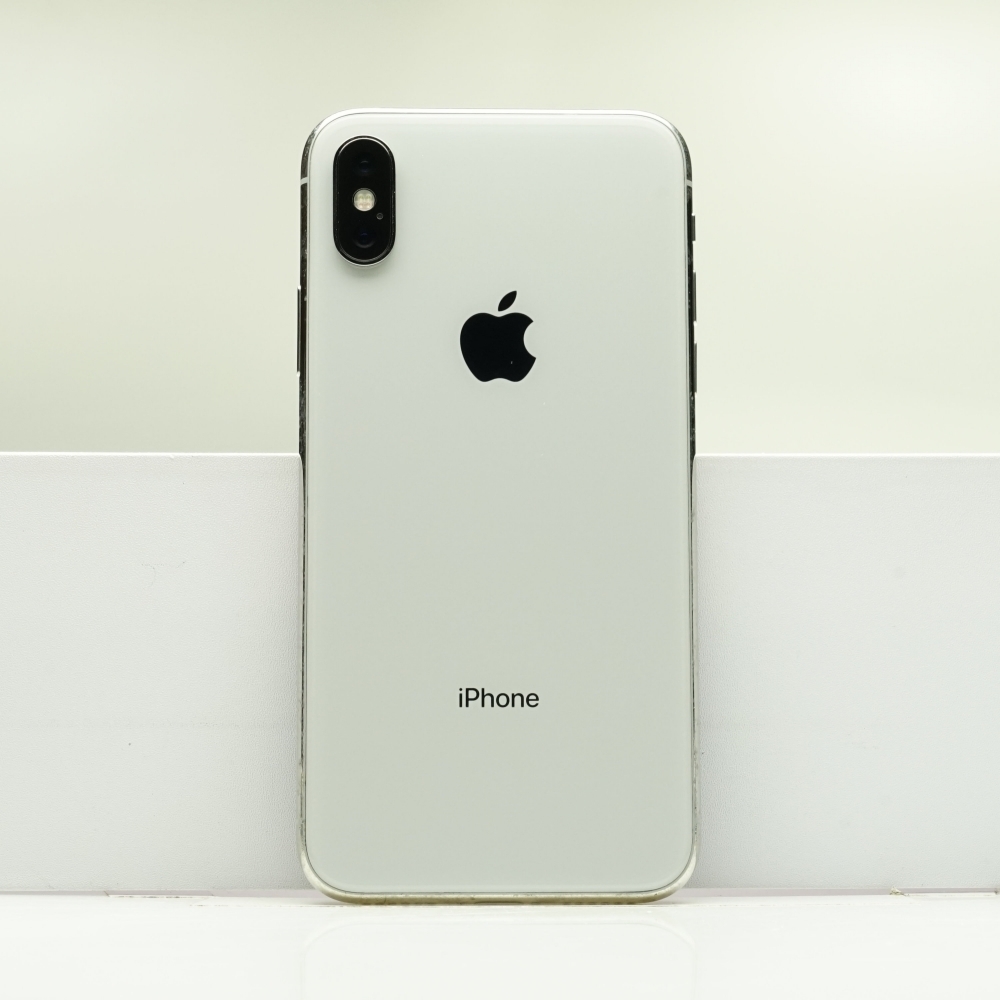 iPhone X 256GB シルバー SIMフリー 訳あり品 ジャンク 中古本体 スマホ スマートフォン 白ロム_画像1