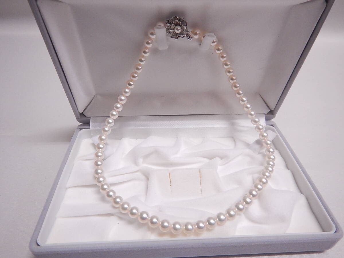 ■パールネックレス 留め具SILVER 重さ約29.8ｇ 約6.5ｍm－7.0ｍm 長さ約43cm アコヤ真珠■の画像1