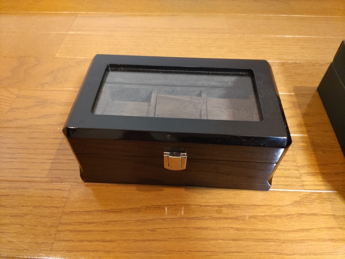 * arm clock case * storage box 2 point set *