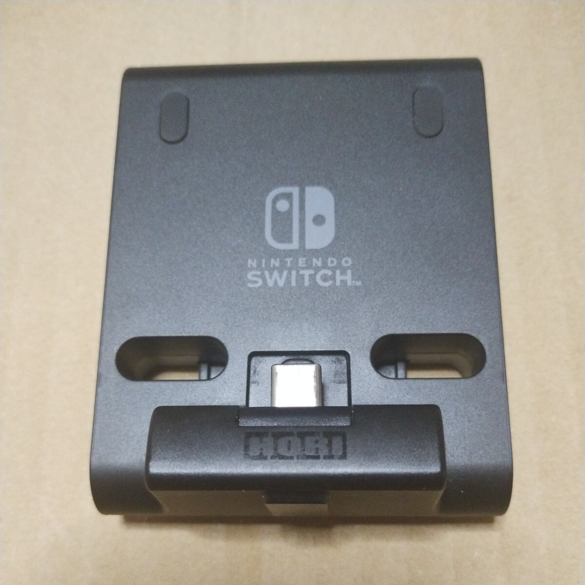 Nintendo Switch ポータブルUSBハブスタンド2ポート HORI NS2-039_画像1