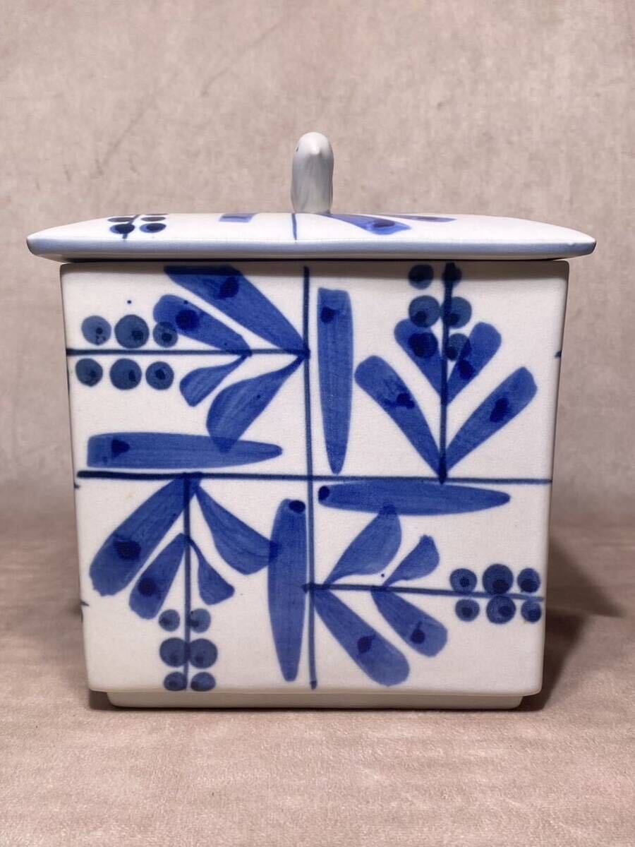  new goods unused Showa era Vintage Japan craft ceramics and porcelain bread case * bread case . writing blue and white ceramics unopened antique antique Showa Retro 