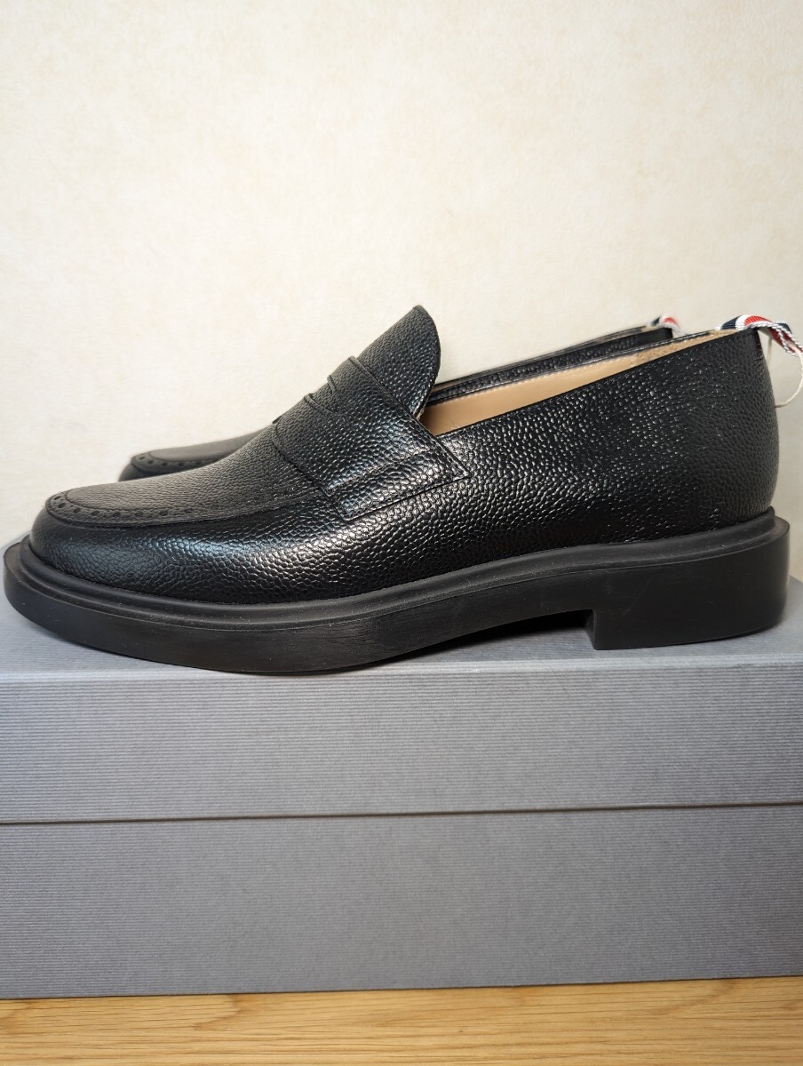 新品 トムブラウン ペニー ローファー THOM BROWNE 靴 サイズ7.5　ブラック　イタリア製　40.5 スリッポン コインローファー_画像4