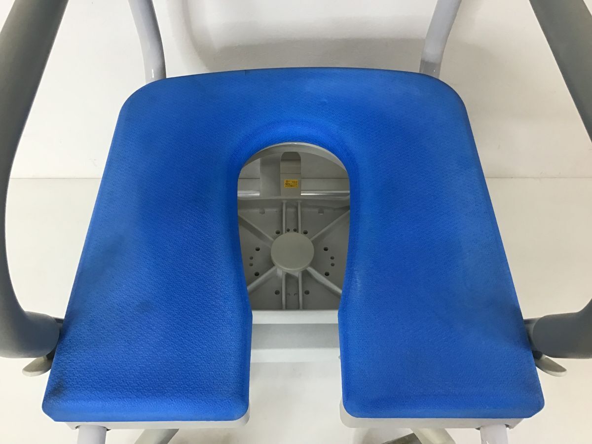 ●営HS299-200B Uchie ウチエ 折りたたみ 入浴 介護用 車椅子　ブルー 介護用品_画像7