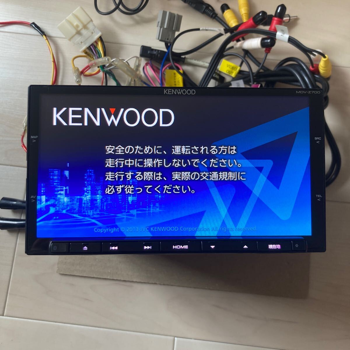 KENWOOD MDV-Z700 メモリーナビ DVD Bluetooth HDMI 地図データ2012年の画像1