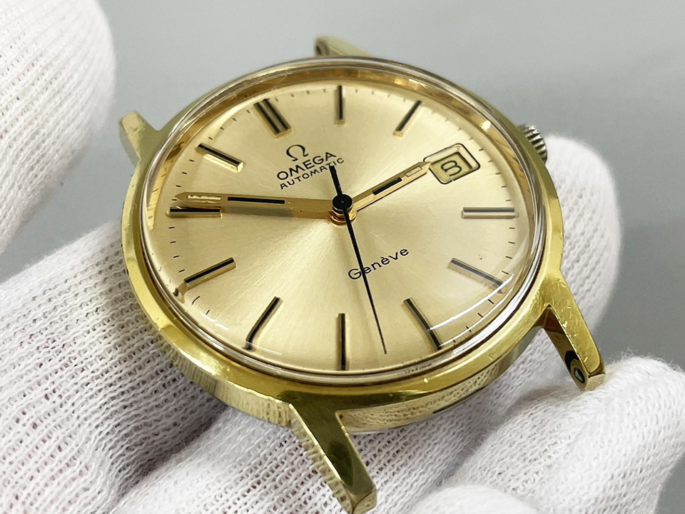OMEGA オメガ ジュネーブ デイト オートマ ヴィンテージ 稼働 ゴールド文字盤 メンズ 腕時計の画像2