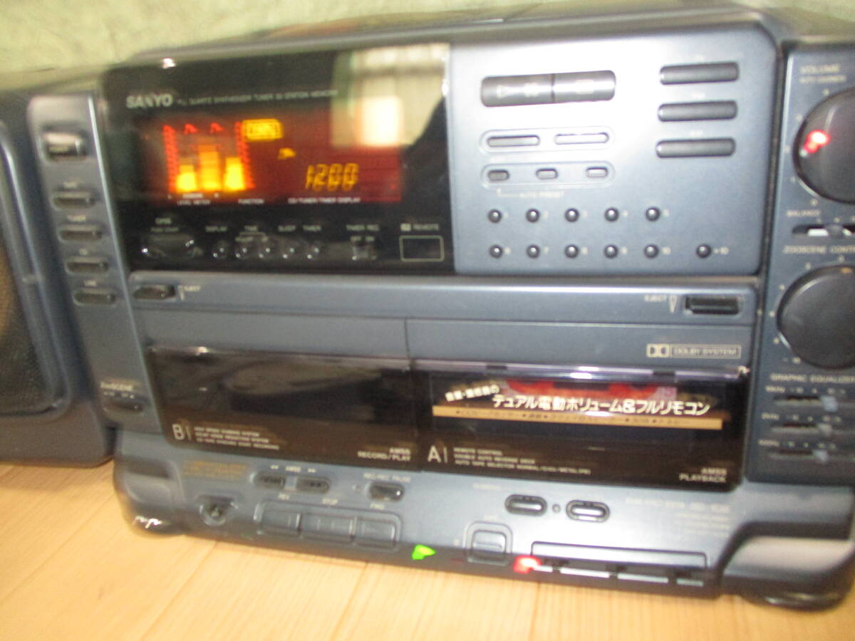  maintenance necessary. SANYO large CD radio-cassette Σ Zoo SCENE Sigma z scene cassette is possible to reproduce CD reading included with defect radio reception 