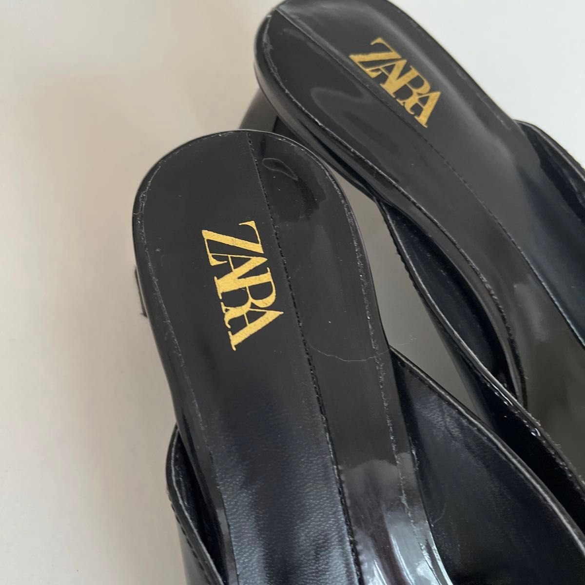 ZARA サンダル