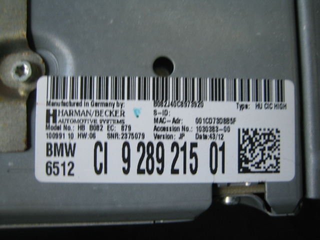 ☆BMW　F30　BMW　320i　　モニターナビ　ナビゲーションシステム　8.8インチ　モニター3点セット☆_画像3