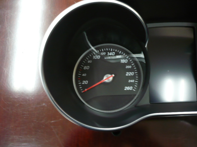 ＼(^o^)　ベンツ　Benz　W205　Cクラス　スピードメーター　インストルメントクラスタ　計器　274920 G 52305079_画像3
