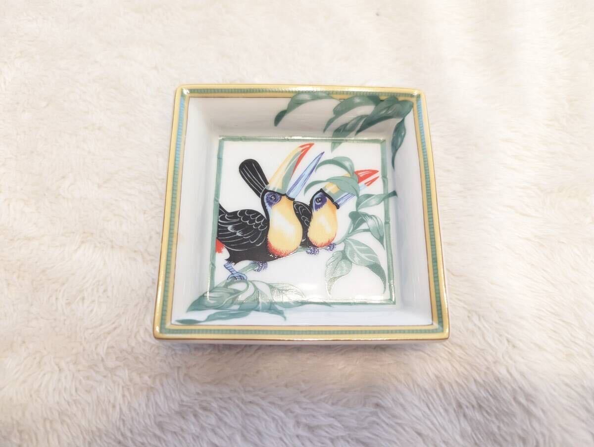 美品】HERMES/エルメス Toucans/トゥカン テーブルウェアセット 美品】HERMES/エルメス Toucans/トゥカン テーブルウェアセット