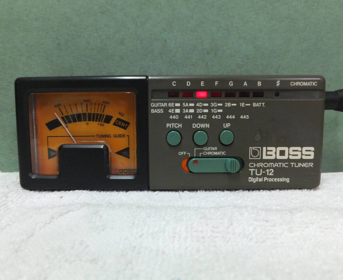 BOSS CHROMATIC TUNER TU-12 б/у 