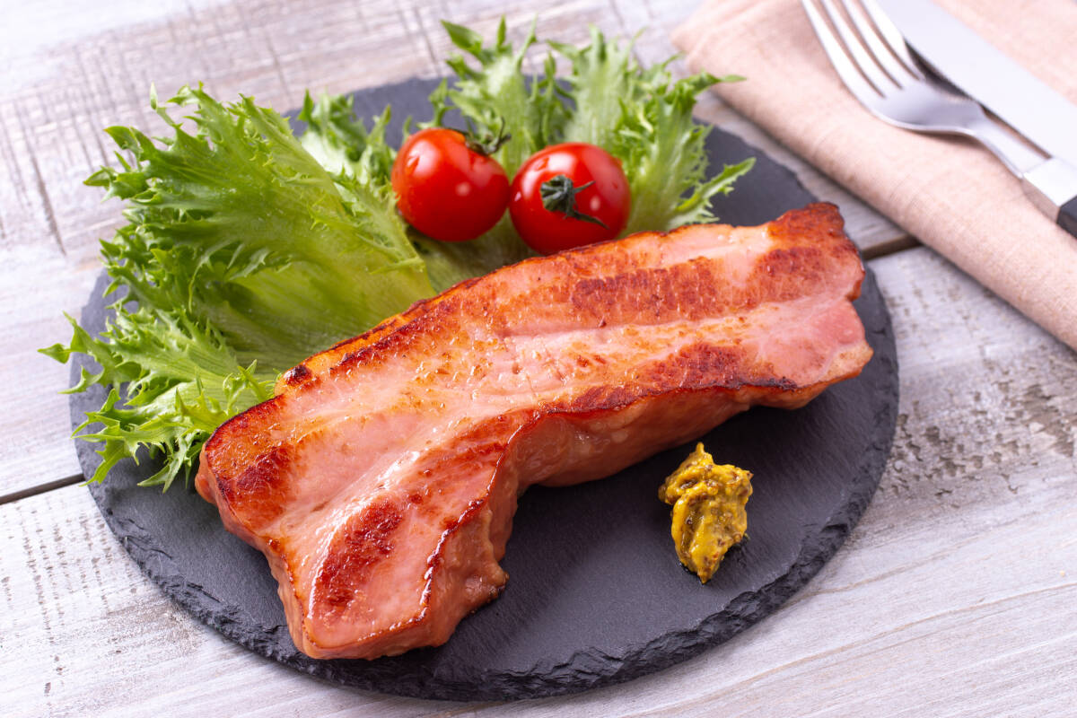  profitable commodity! thickness cut . bacon block 1kg entering okonomi . cut is possible to do cut . dropping business use 