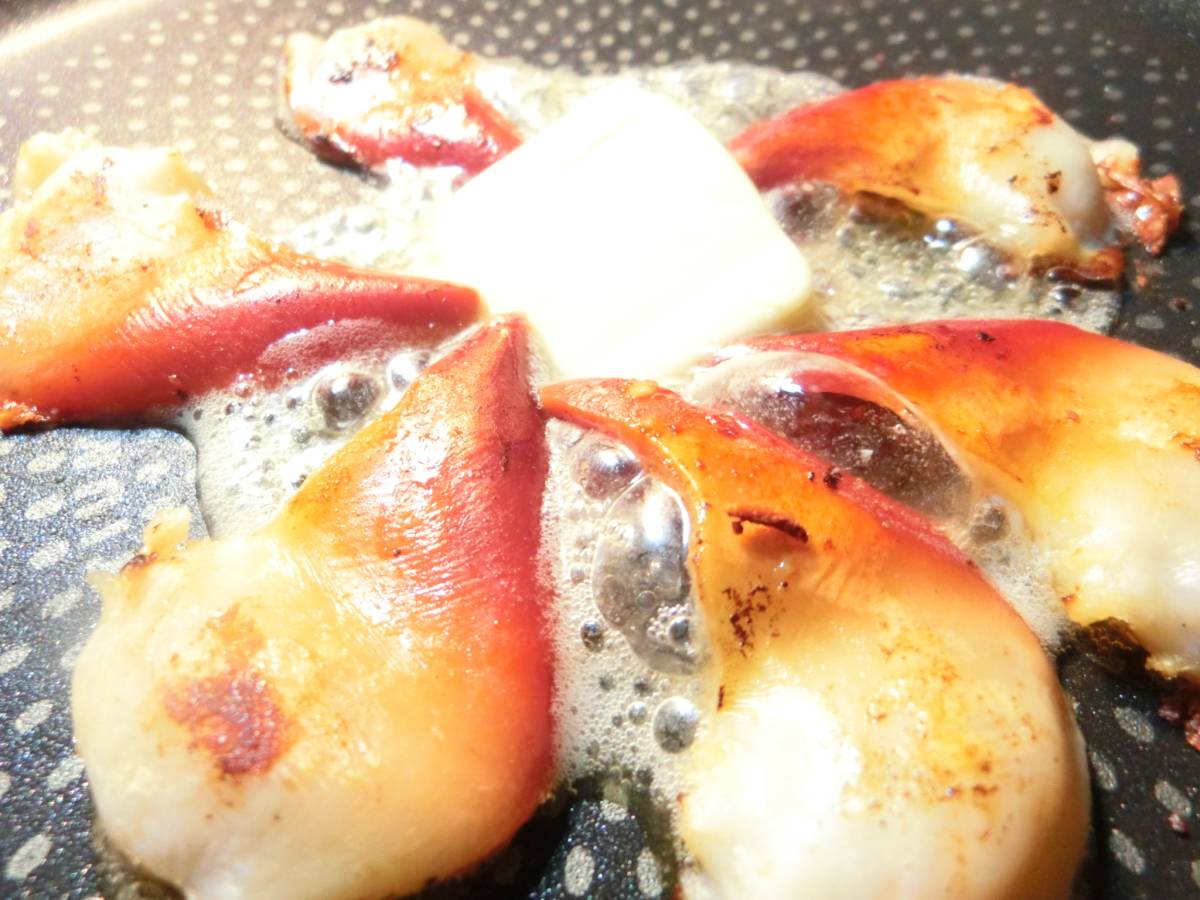 お寿司屋さんで使用されている ホッキ貝スライス 業務用 開き加工済み 北寄貝 20枚入り_加熱しても美味しくお召し上がり頂けます