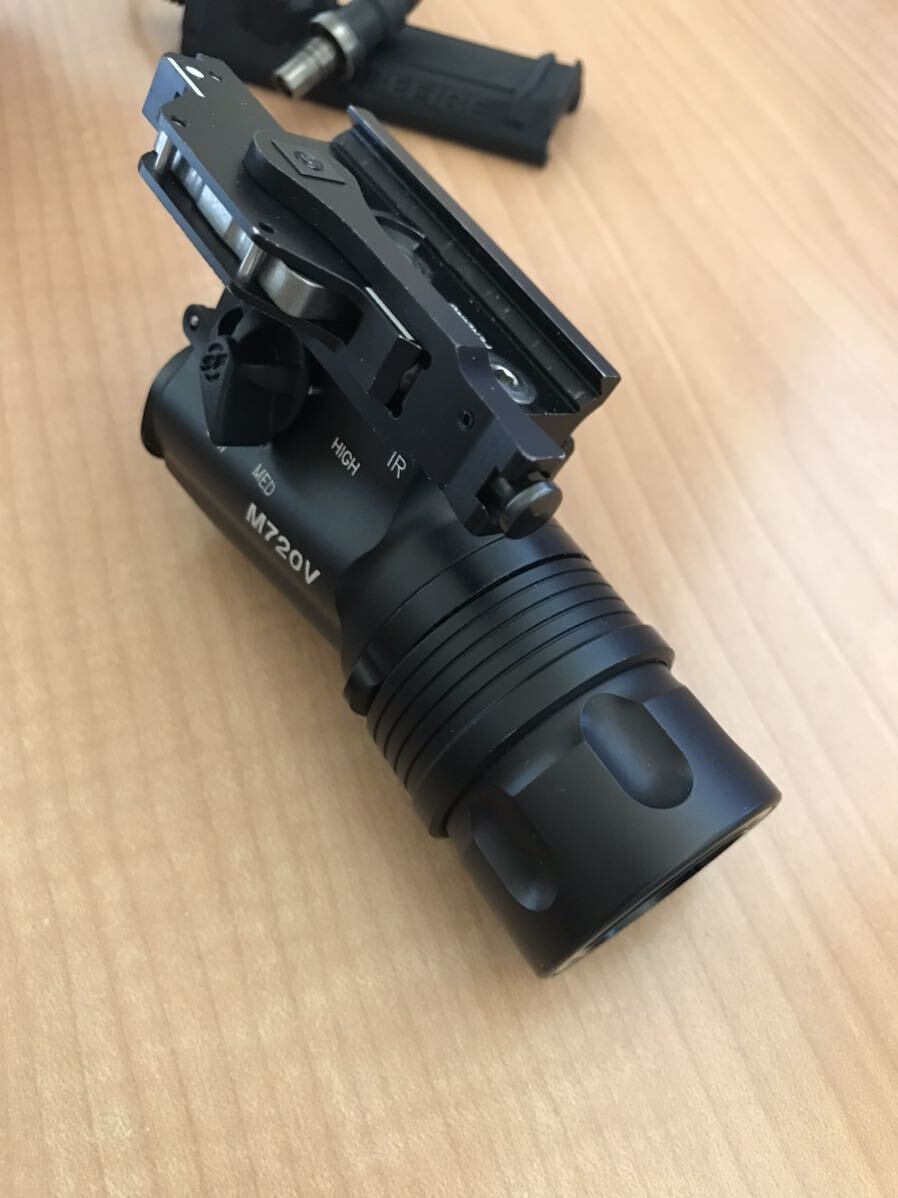 実物　surefire SUREFIRE M720V m720v LEDフラッシュライト　IR機能有り_画像8