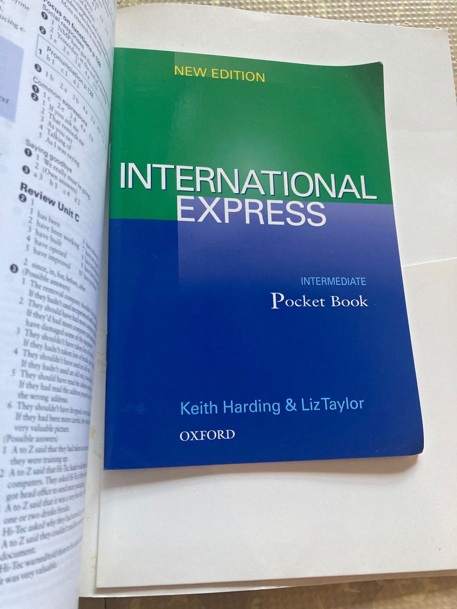 英語教材International express elementary