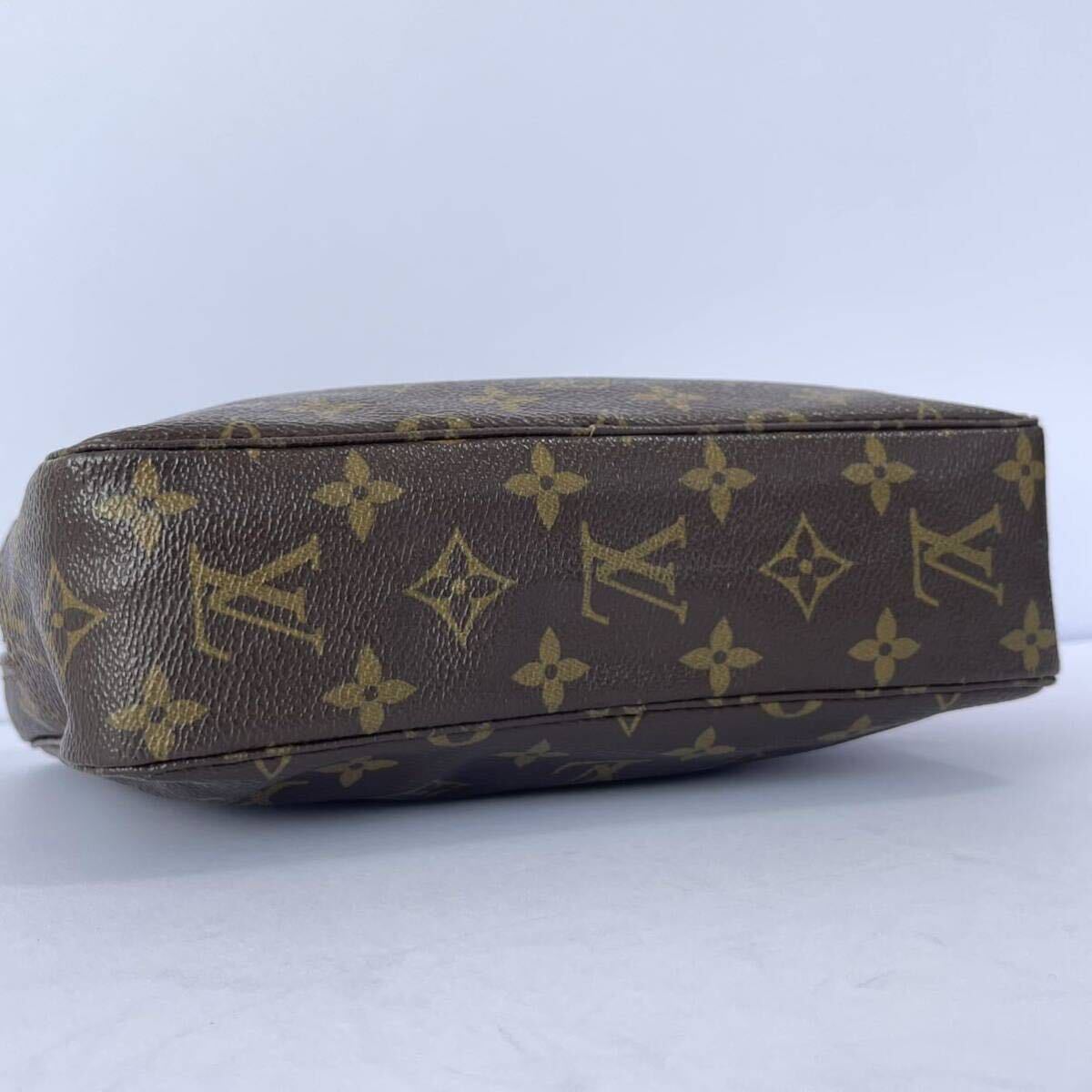 1円 ◎ LOUIS VUITTON ルイヴィトン モノグラム トゥルーストワレット 23 ダグ有り 841 セカンドバッグ クラッチバッグ ポーチ ブラウン_画像6